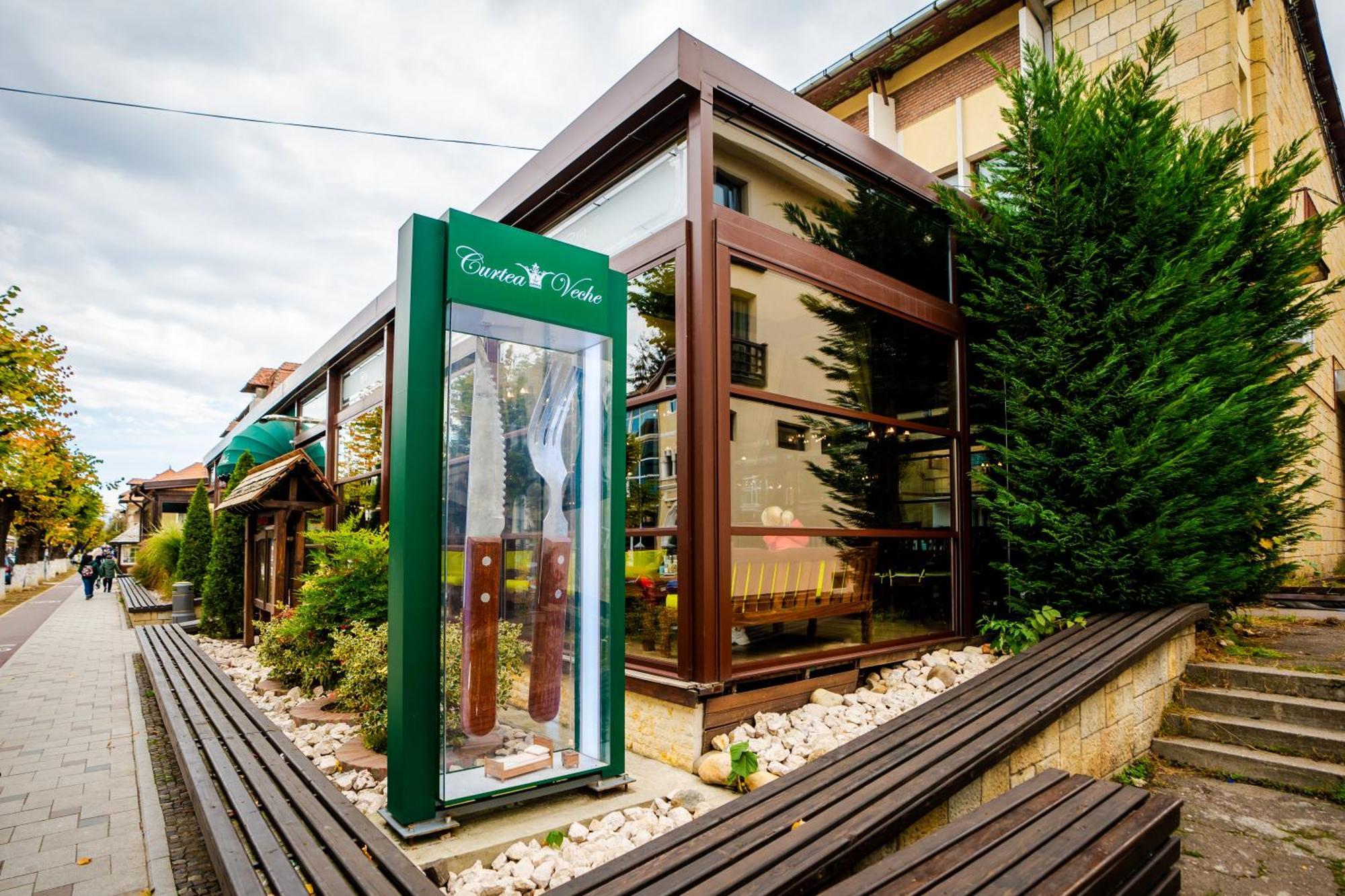 Hotel Curtea Veche Curtea de Argeş Zewnętrze zdjęcie